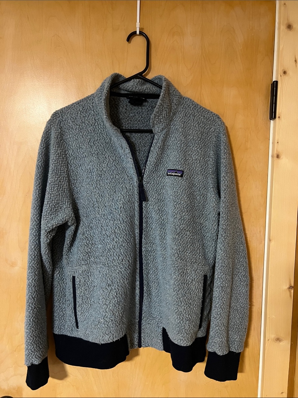 Patagonia Light Blue Women’s Full-Zip Wool Jacket with Navy Trim
